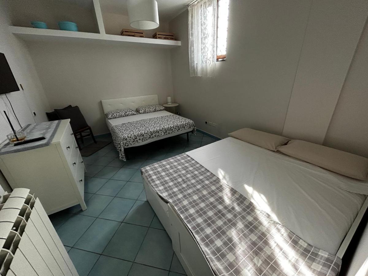 The Central Home SantʼAntonio Abate Extérieur photo